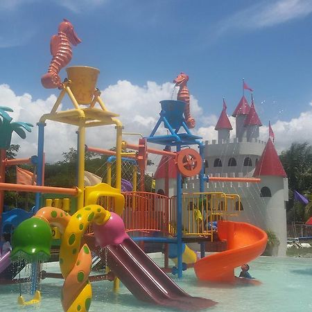 Hotel Gazebo Pools&Restaurant Cabadbaran Zewnętrze zdjęcie