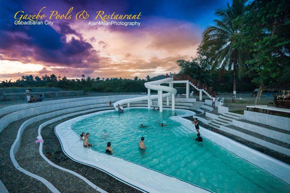 Hotel Gazebo Pools&Restaurant Cabadbaran Zewnętrze zdjęcie