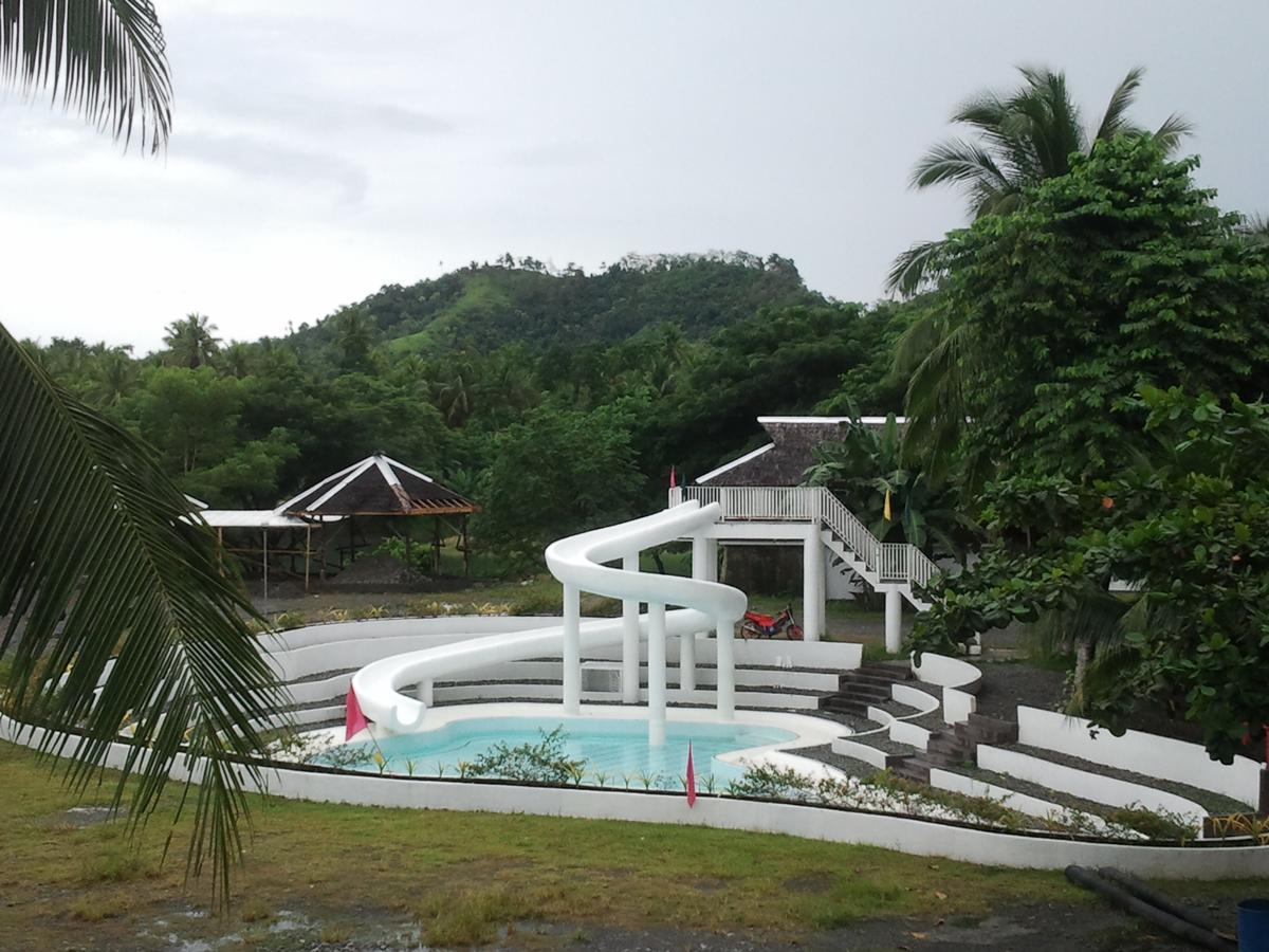 Hotel Gazebo Pools&Restaurant Cabadbaran Zewnętrze zdjęcie